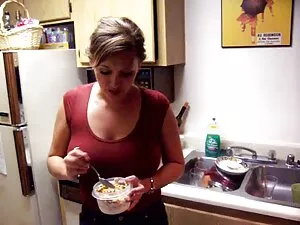 Ella realmente ama e ...